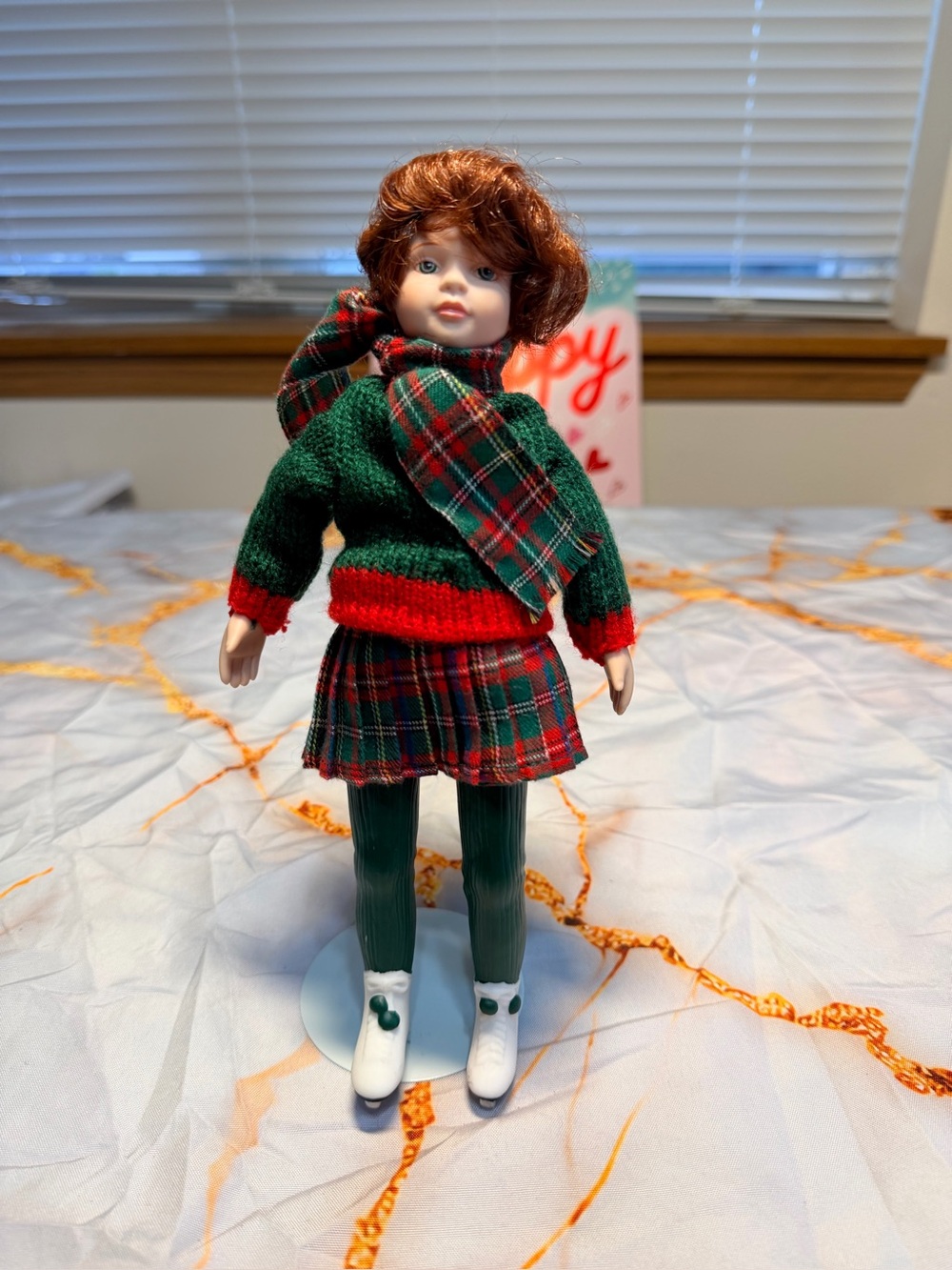 Ice skaterporcelian doll Avon 1991